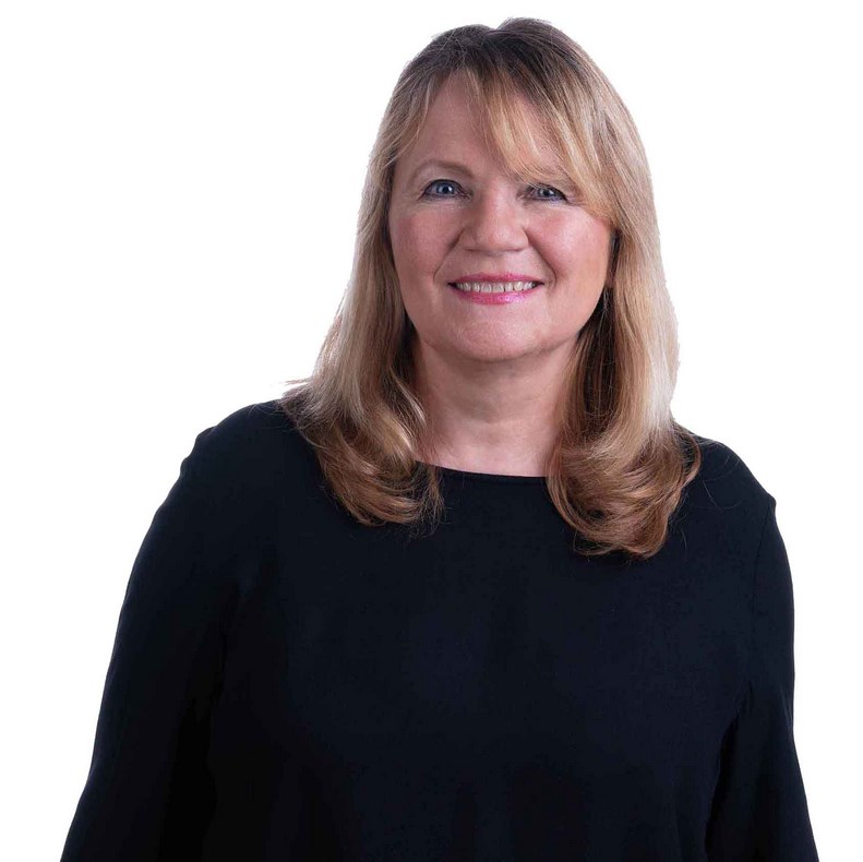 SABINE ESSINGER