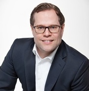 Dr. Christian Koof