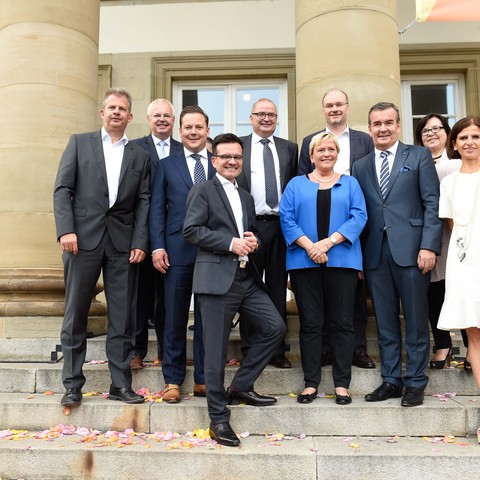 Treppen, Schloss Rosenstein, Gruppenfoto, Politisches Sommerfest, Handelsverband