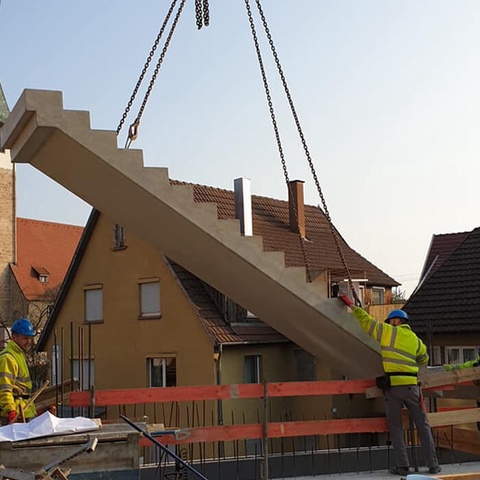 treppe wird eingesetzt