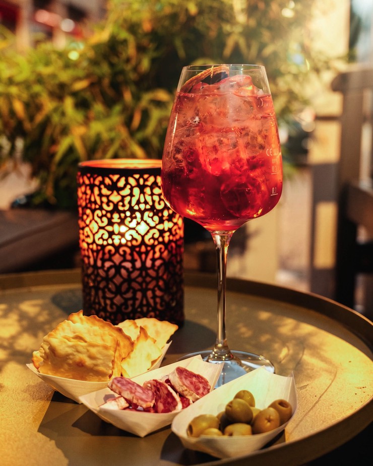 Cocktails, alkoholfreie Drinks