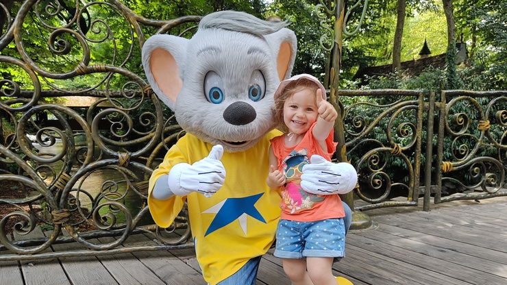 Vestibulum tortor quam, feugiat vitae, ultricies eget, tempor sit amet, ante.