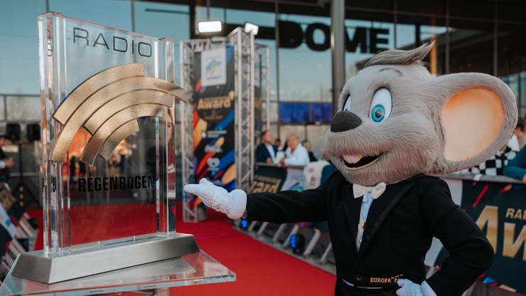 Vestibulum tortor quam, feugiat vitae, ultricies eget, tempor sit amet, ante.