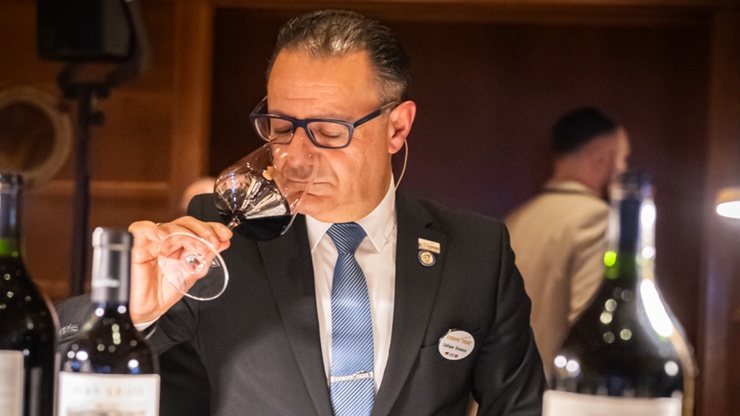 Vestibulum tortor quam, feugiat vitae, ultricies eget, tempor sit amet, ante.