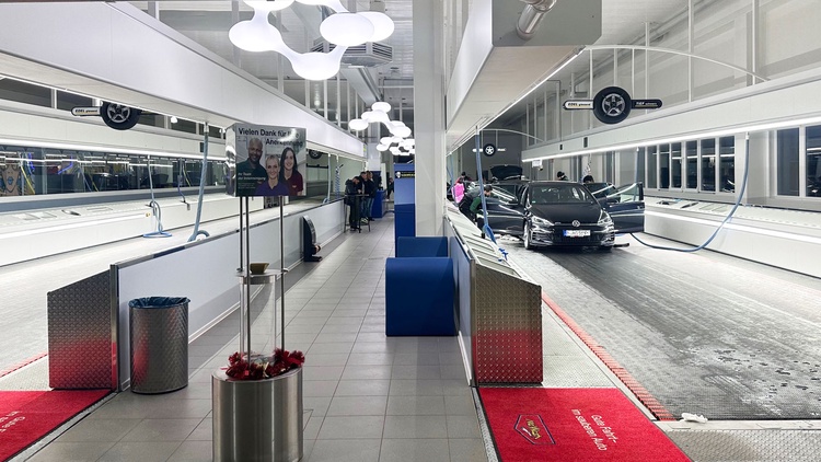 Innenreinigung bei Mr. Wash in Berlin Reinickendorf