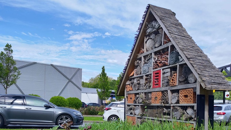 Bienenhotel Mr. Wash Bochum