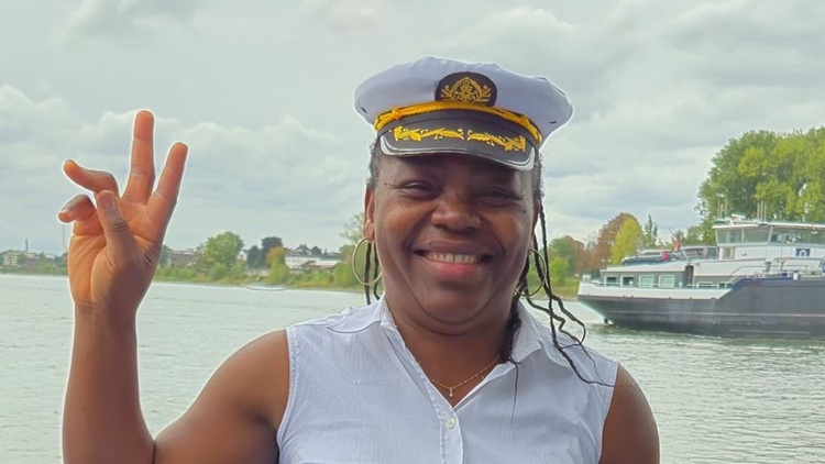 Mr. Wash Köln Zollstock macht einen Ausflug auf dem Rhein